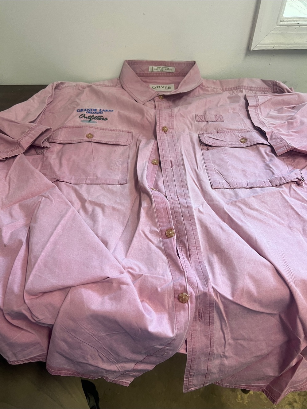Orvis Men’s Light Pink Short-Sleeve Button-Down Shirt